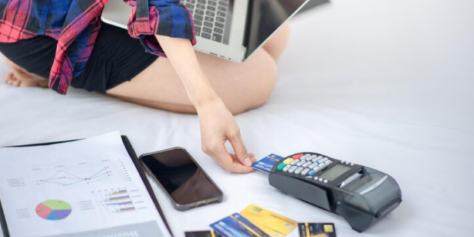 How to Make Extra Payments to Cut Debt Faster