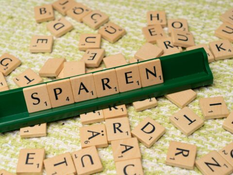 How to Leverage Compound Interest for Exponential Wealth Growth