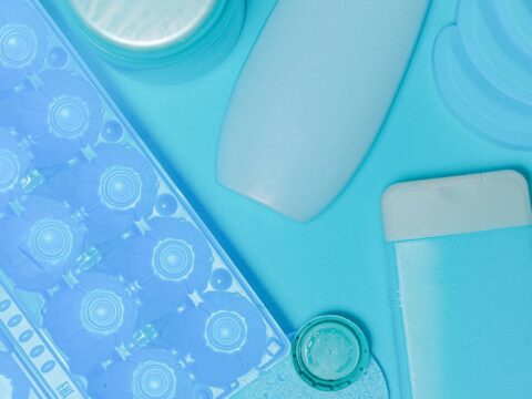 How to Use Apps to Track and Reduce Debt